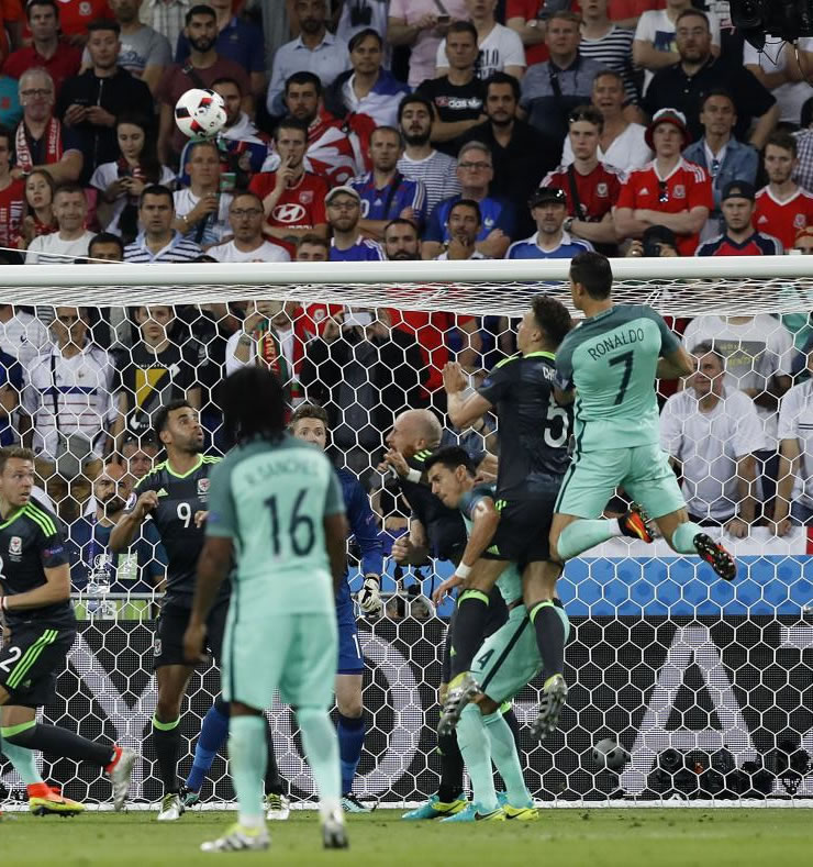 O salto estratosférico de Cristiano Ronaldo